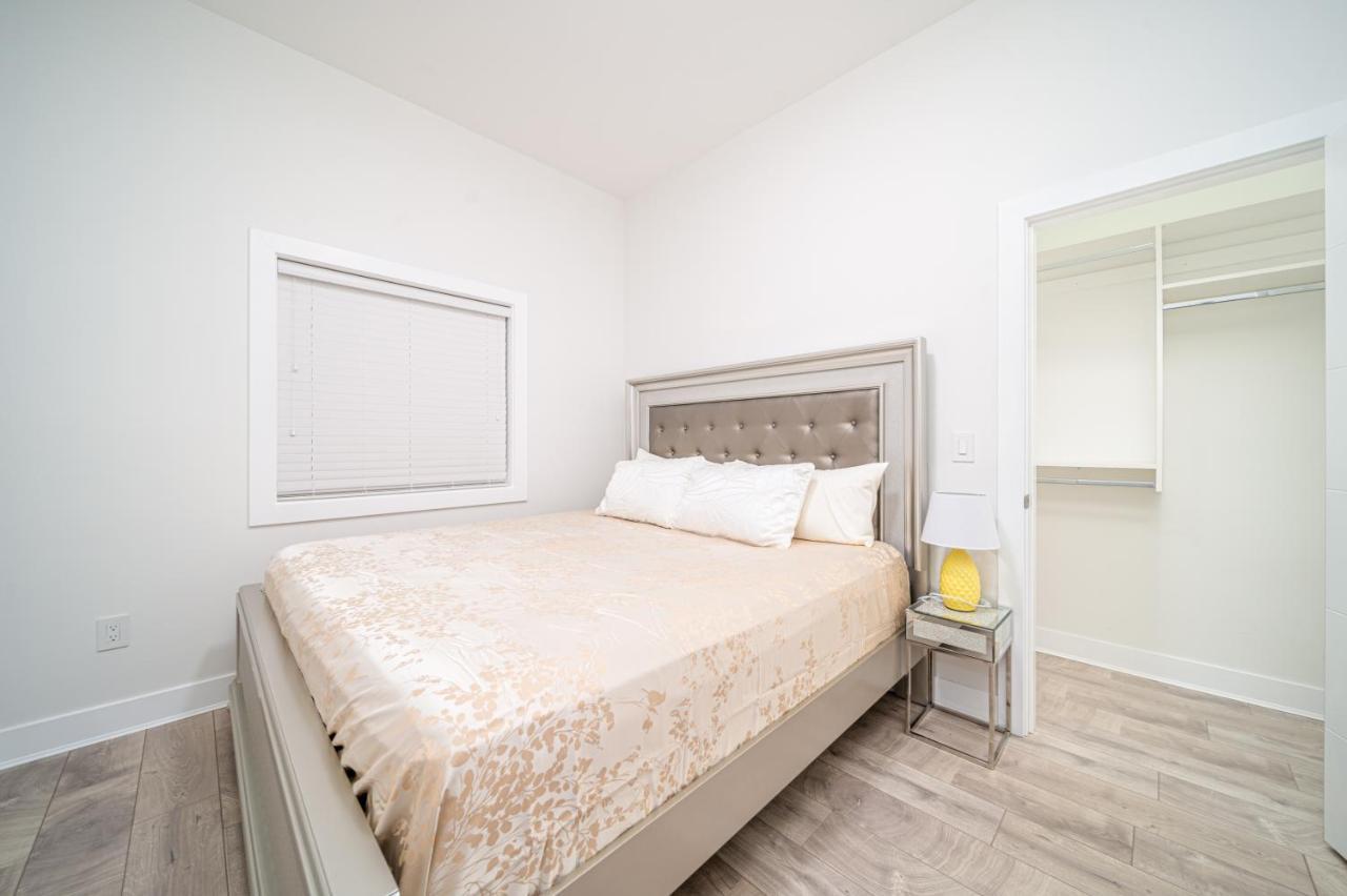 Sun Suite Surrey Eksteriør billede